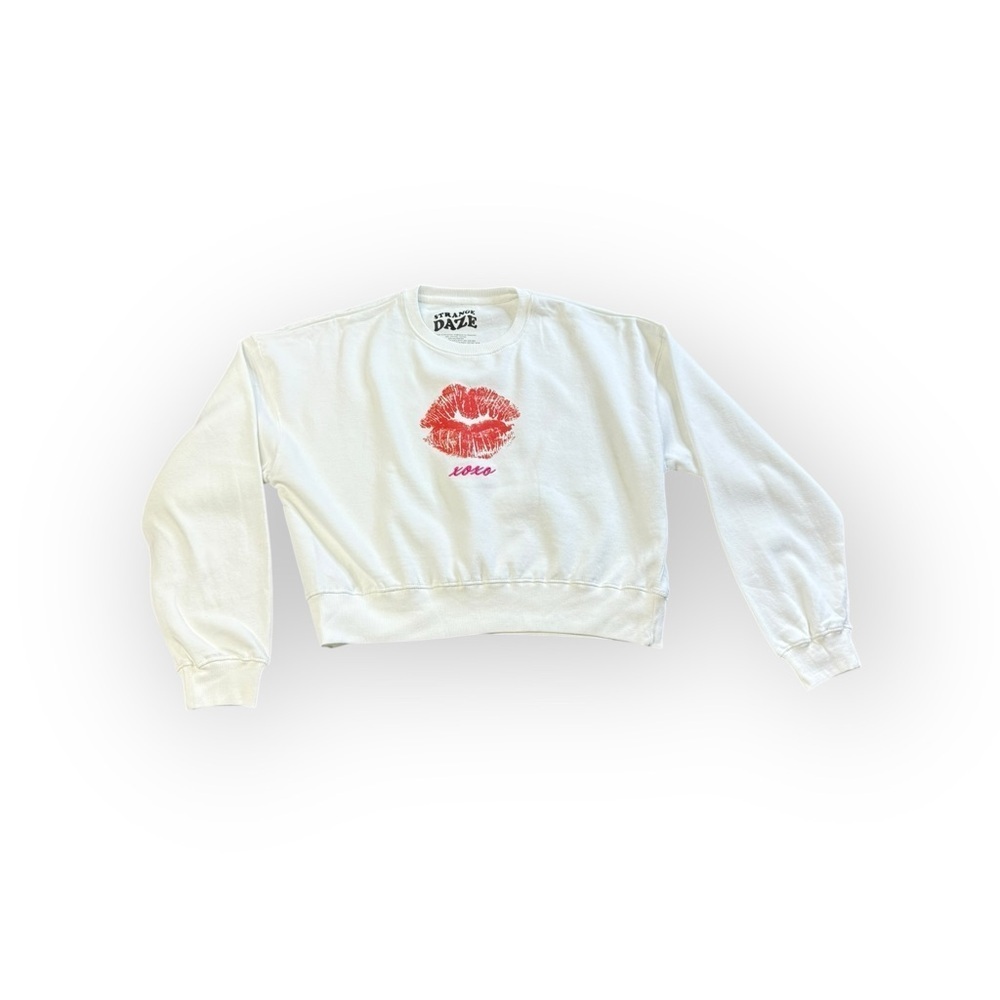Strange Daze XOXO lip printer sweatshirt-white, size S (brand new missing tags)